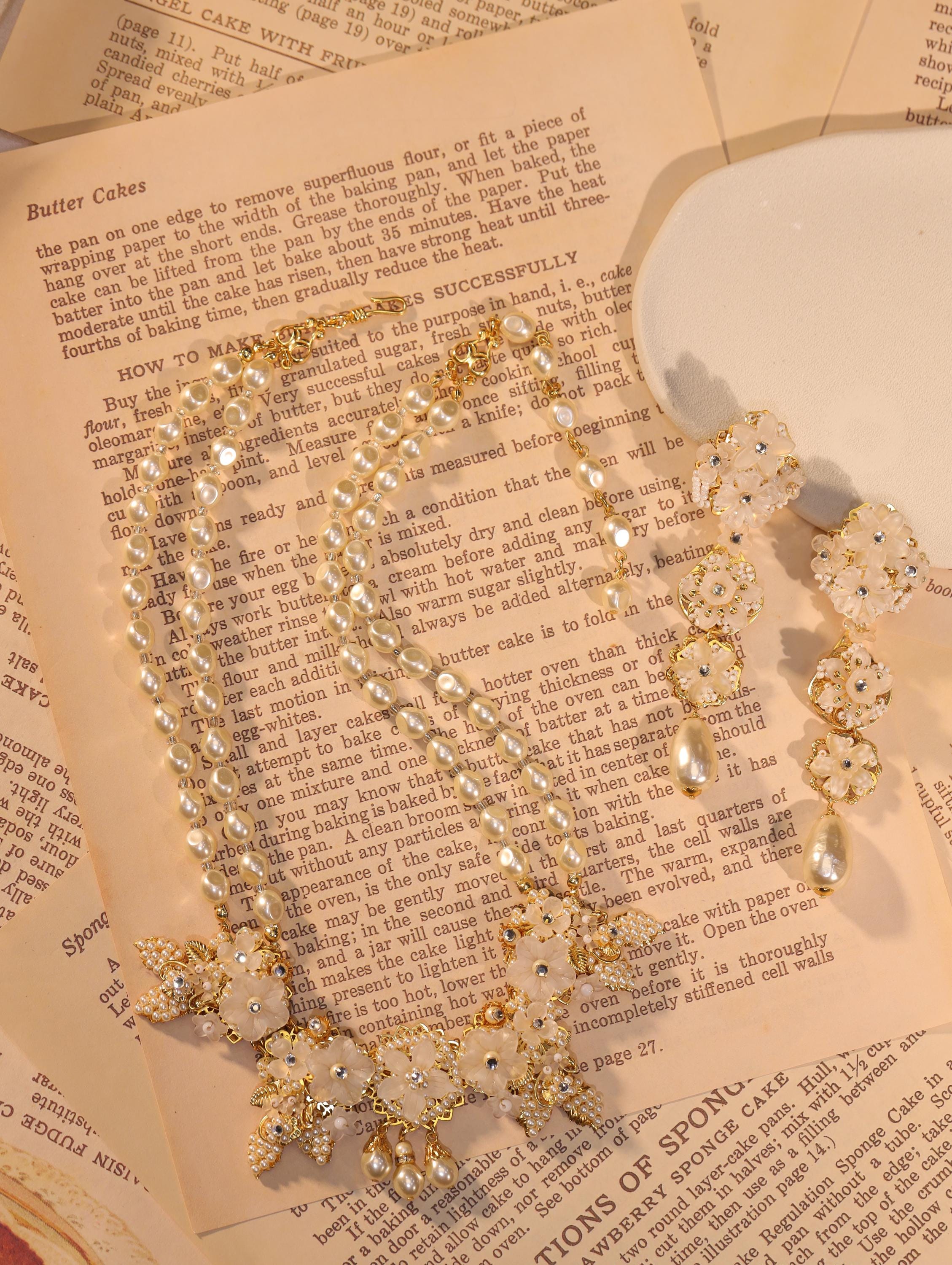 Pearl Flower Statement Necklace with Crystal Accents | Elegant Bridal Choker |vintage necklace