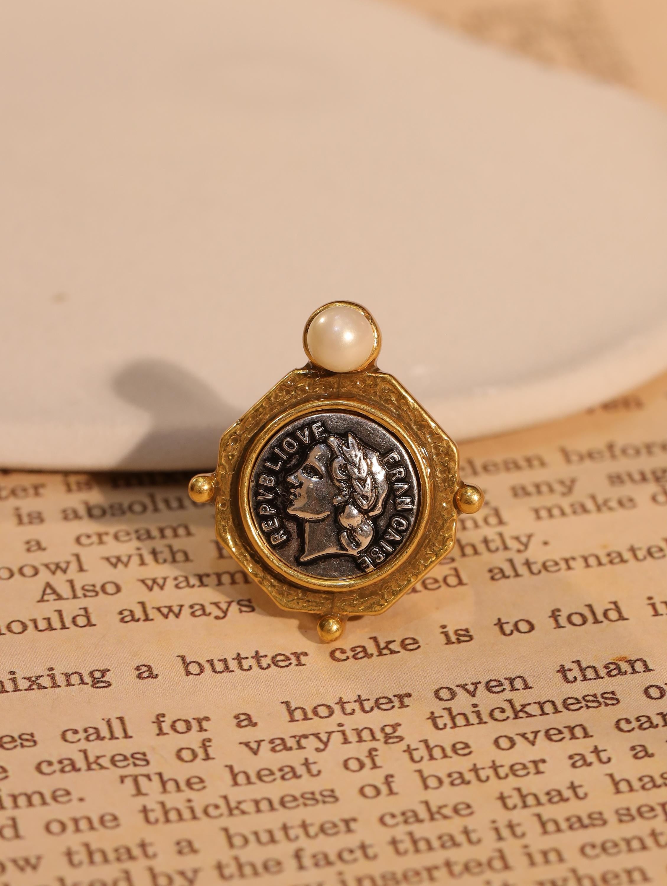 Baroque Pearl Necklace and Ring Set, Vintage Roman Coin Jewelry, Handmade Gold Plated Jewelry, Elegant Gift for Women, Retro Statement Set
