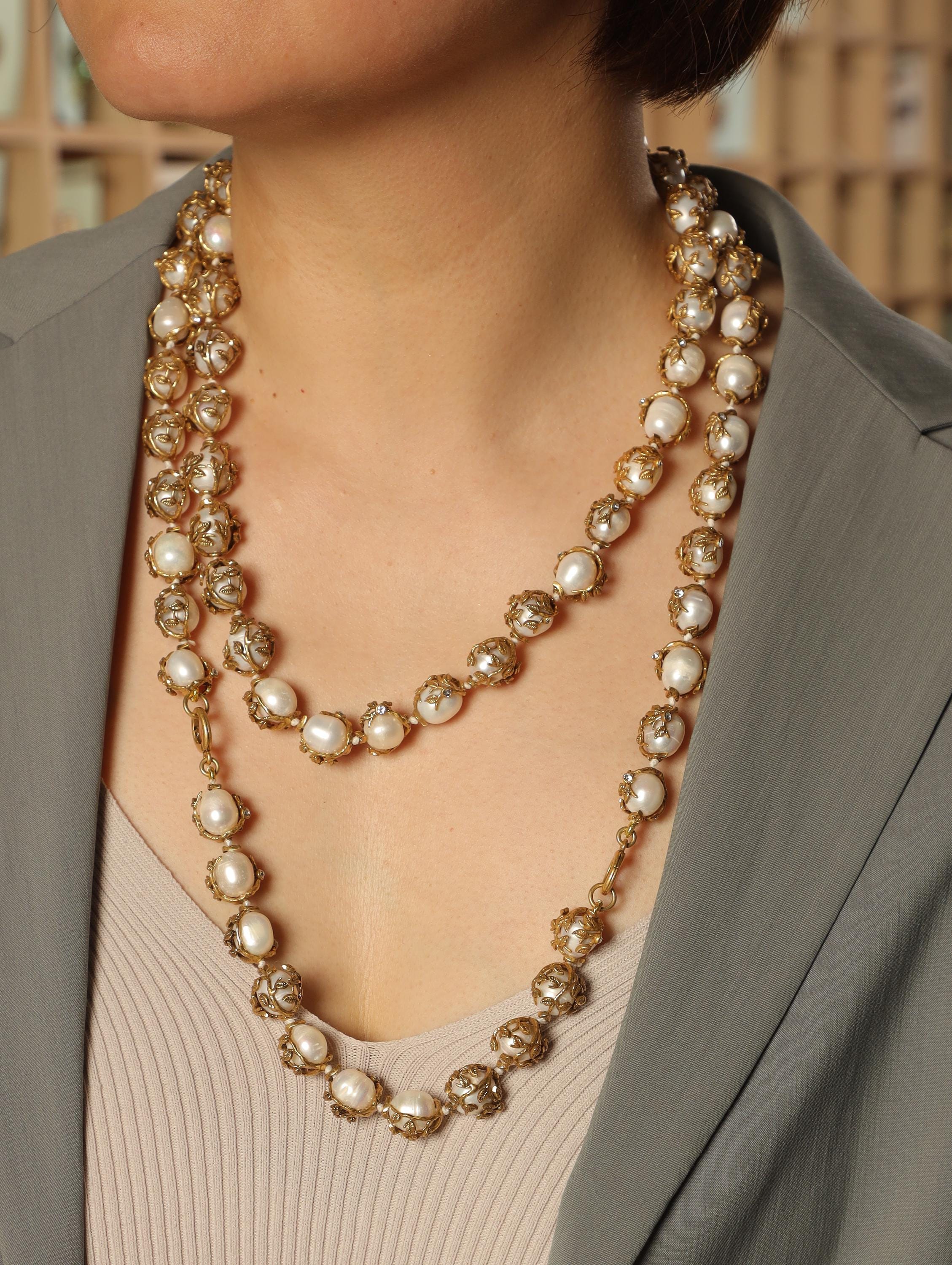 Vintage Baroque Pearl Necklace with Gold Filigree Setting | Elegant Retro Statement Jewelry